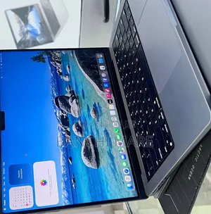 New Laptop Apple MacBook Pro 2021 M1 16GB Apple M1 Pro SSD 512GB
