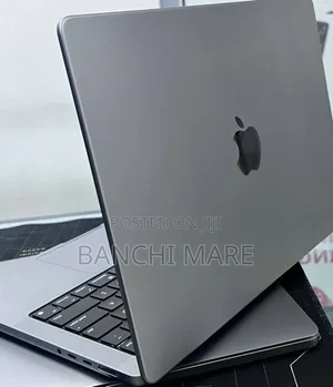 New Laptop Apple MacBook Pro 2021 M1 16GB Apple M1 Pro SSD 512GB