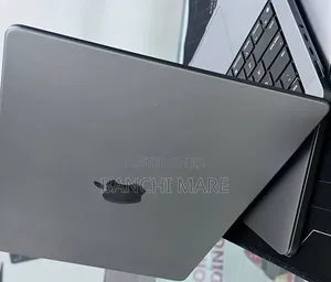 New Laptop Apple MacBook Pro 2021 M1 16GB Apple M1 Pro SSD 512GB