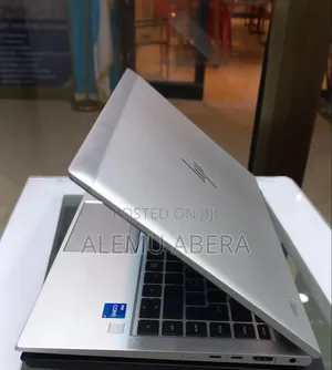 New Laptop HP EliteBook 840 G8 16GB Intel Core i7 SSD 512GB