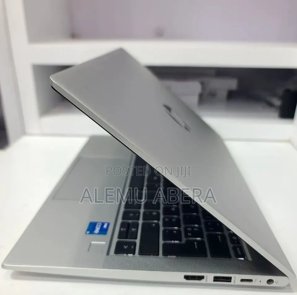 New Laptop HP ProBook 640 G8 16GB Intel Core i5 SSD 512GB