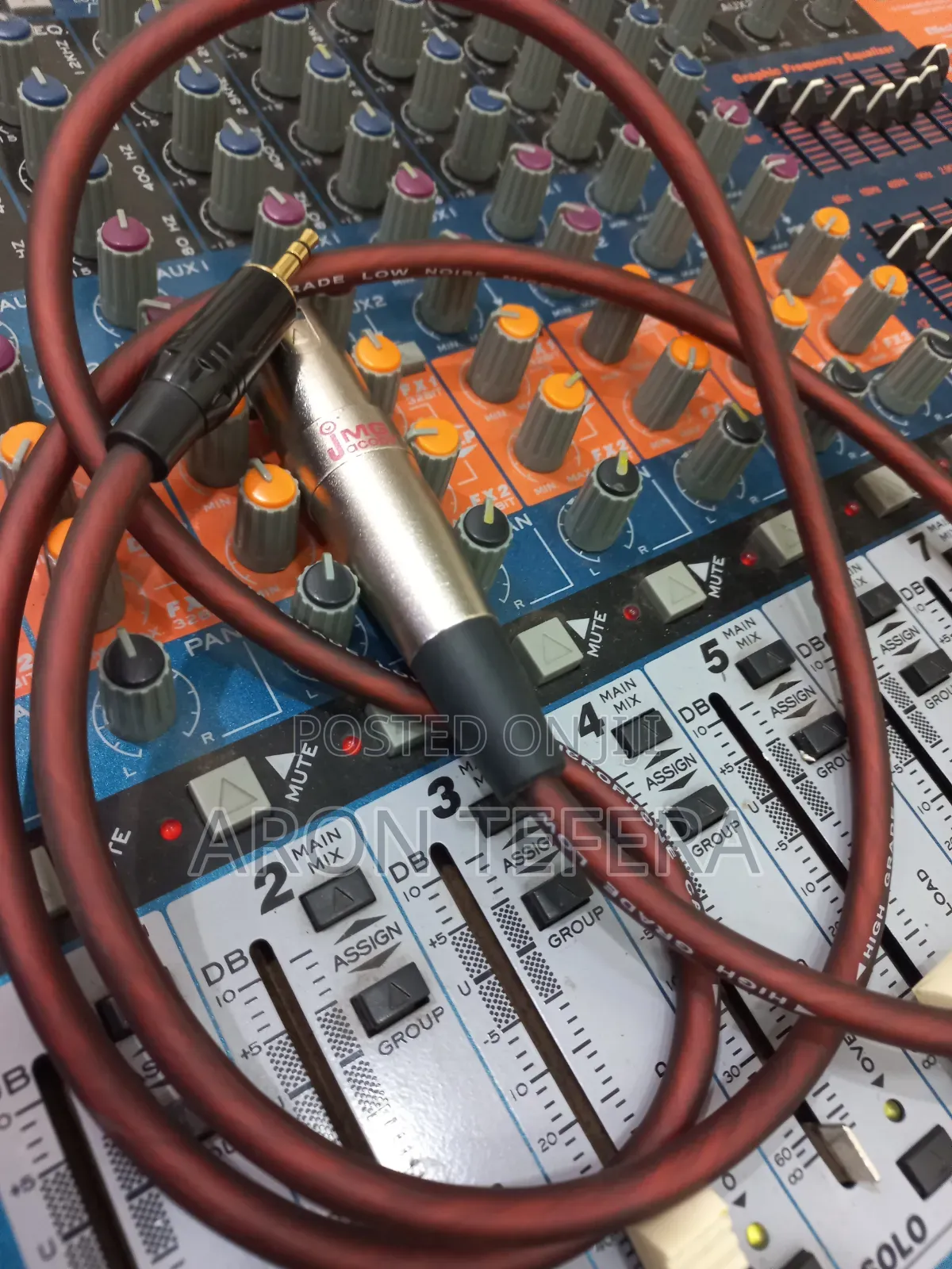 XLR Male to Female: ለማይክሮፎን እና ለስቱዲዮ ሞኒተር ፍጹም ምርጫ።