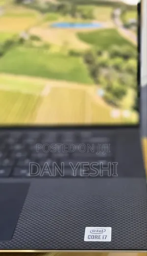 New Laptop Dell 16GB Intel Core i7 SSD 512GB