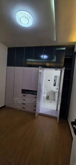 Furnished 9bdrm House in Bole for sale