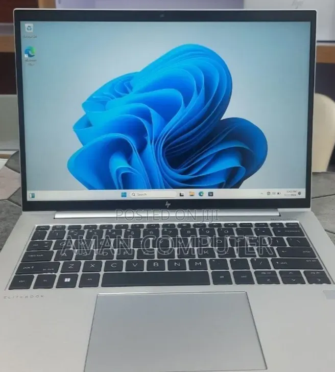 New Laptop HP EliteBook 840 G9 16GB Intel Core i7 SSD 512GB