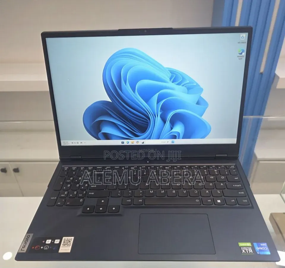 New Laptop Lenovo Legion 5 16GB Intel Core i7 SSD 512GB