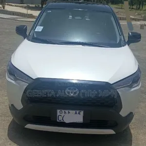 Toyota Corolla 2024 White