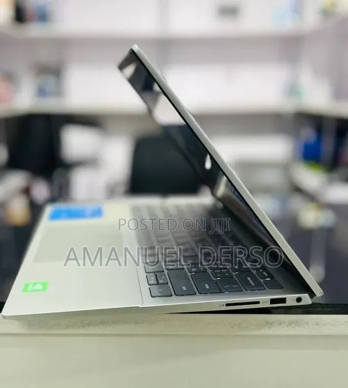 New Laptop Dell XPS 15 16GB Intel Core i5 SSD 512GB
