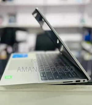 New Laptop Dell XPS 15 16GB Intel Core i5 SSD 512GB
