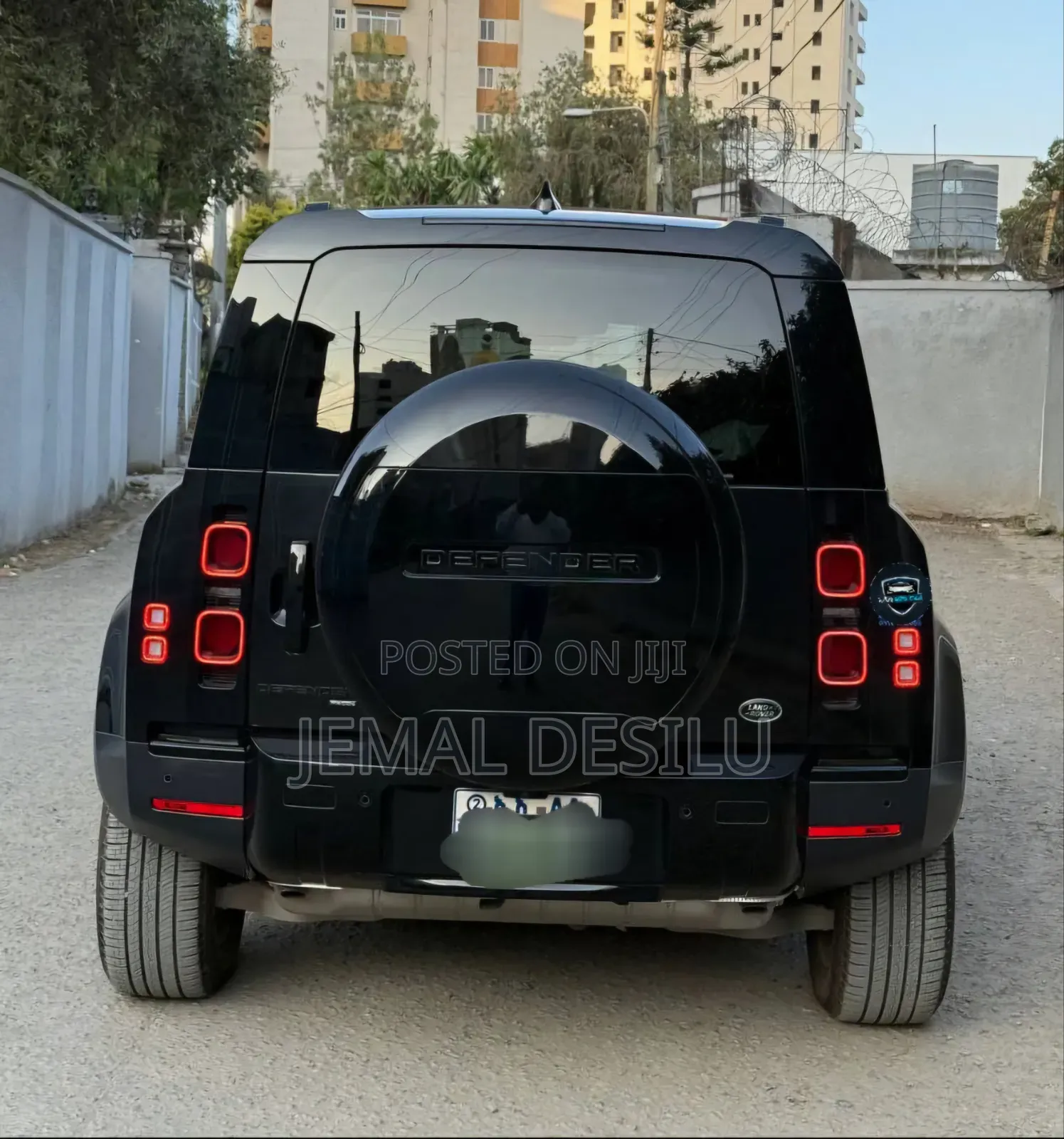 Land Rover Defender 2024 Black