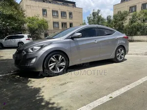 Hyundai Avante 2014 Silver