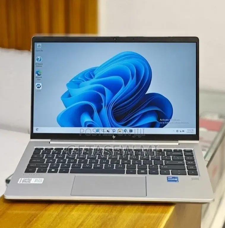 New Laptop HP ProBook 440 G10 16GB Intel Core i7 SSD 1T