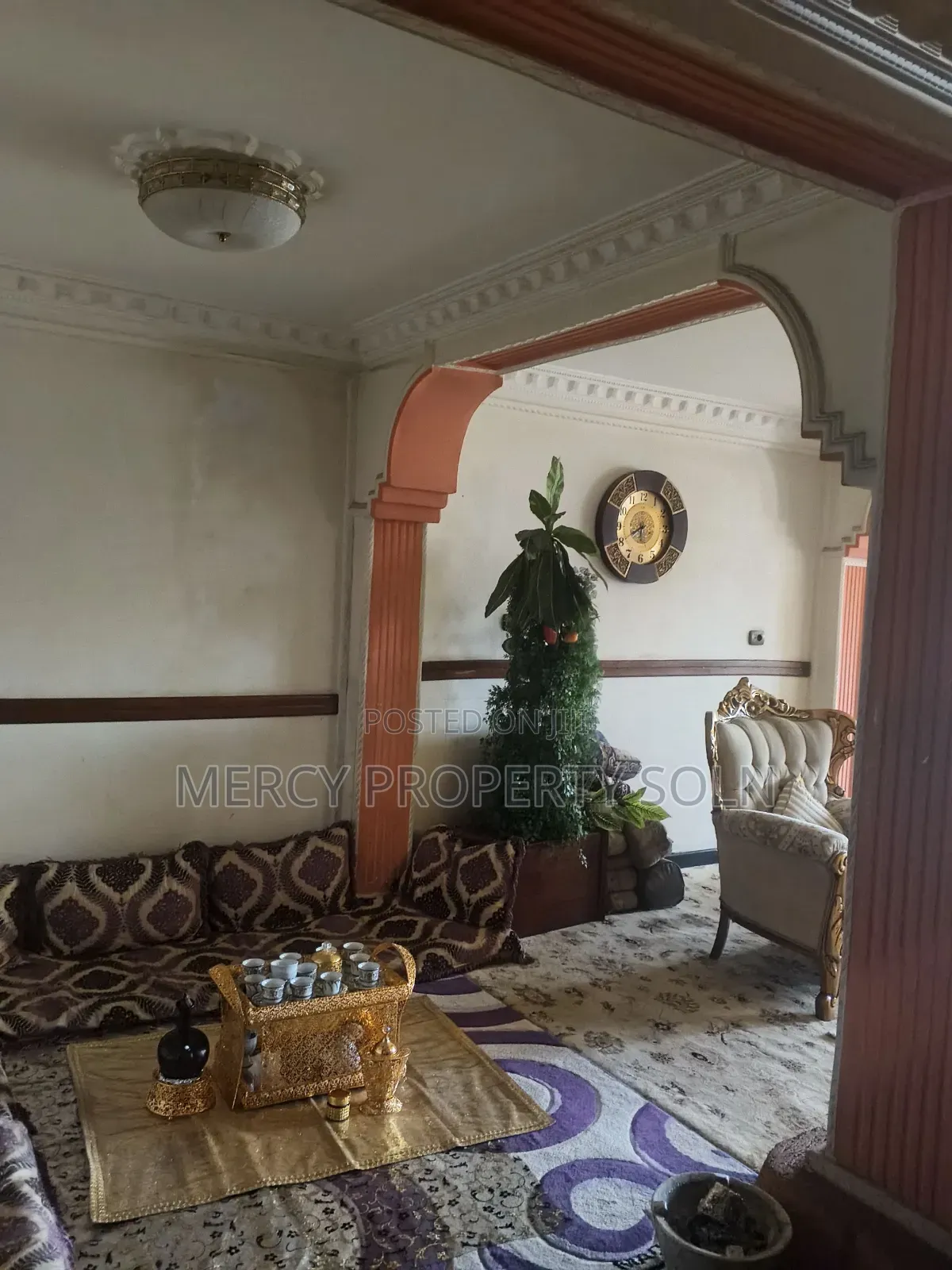 Furnished 6bdrm House in Bole for sale