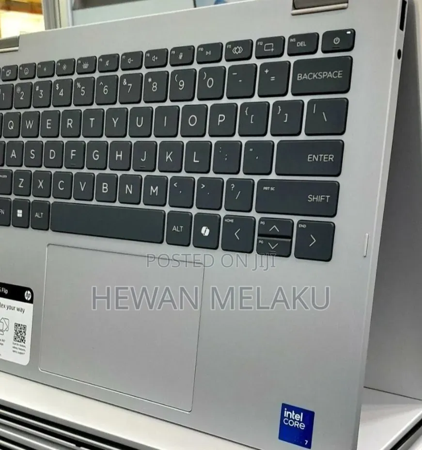 New Laptop HP OmniBook 5 Flip 14-fp0023dx 16GB Intel Core 7 SSD 512GB