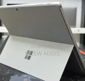 New Laptop Microsoft Surface Pro 7 16GB Intel Core i7 SSD 512GB