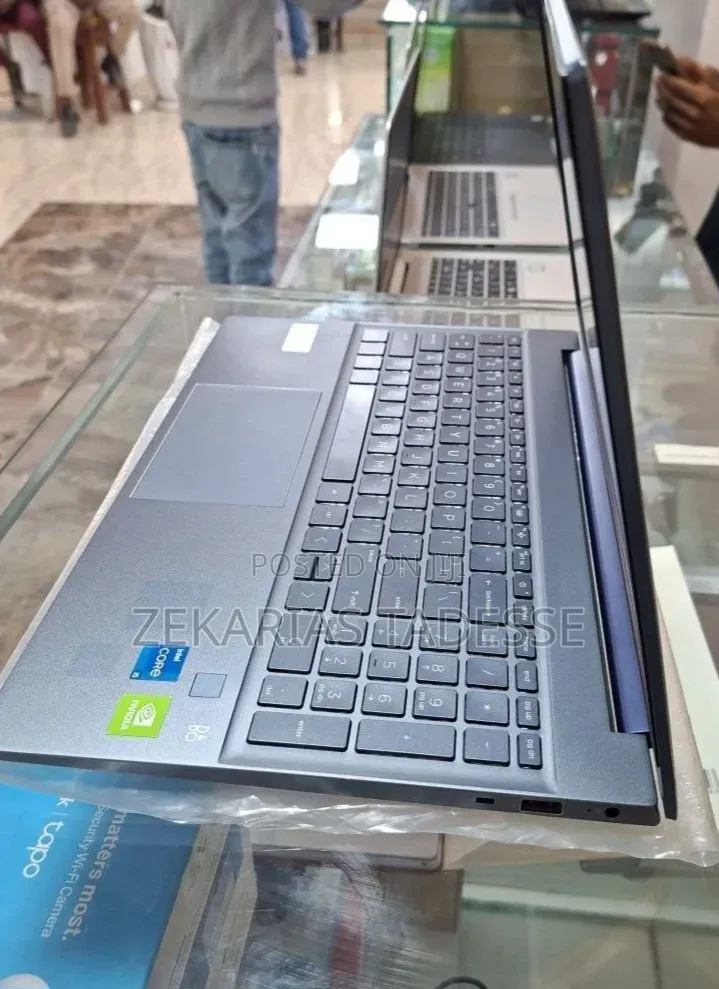New Laptop HP Pavilion 15 16GB Intel Core i5 SSD 512GB