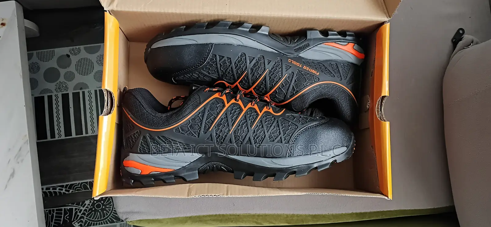 Saftey Shoe Finder