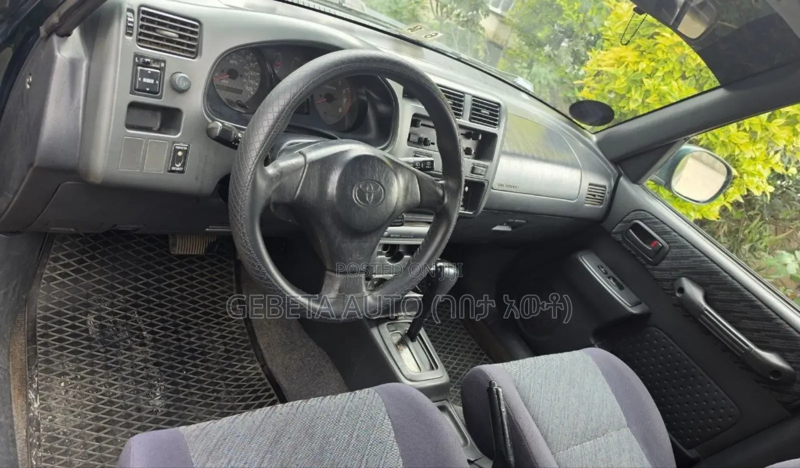 Toyota RAV4 Automatic 2000 Green