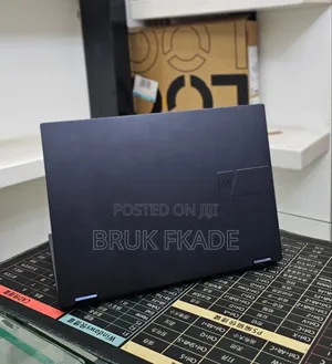 New Laptop Asus VivoBook 15 X505BA 16GB AMD Ryzen 7 SSD 1T