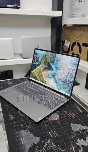 New Laptop Lenovo ThinkBook 15 32GB AMD Ryzen 7 SSD 512GB