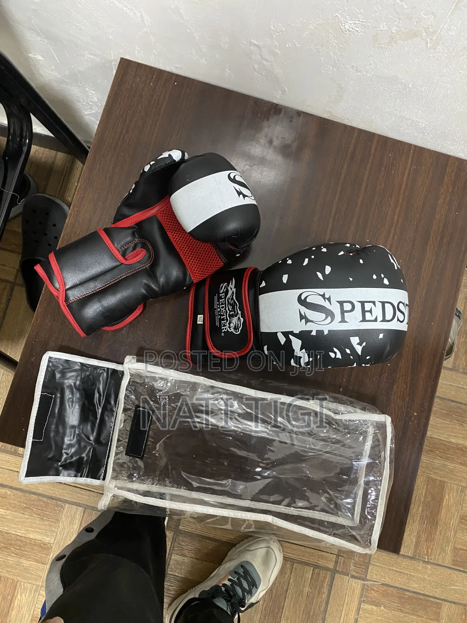 Glove for Sparing for Any Thing That U Need