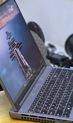 New Laptop Lenovo Legion 5 16GB AMD Ryzen 7 SSD 1T