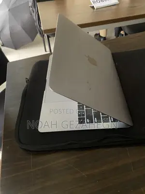 Laptop Apple MacBook Pro 2020 M1 16GB Apple M1 SSD 256GB