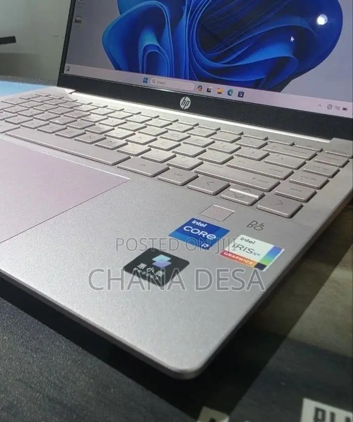 New Laptop HP 16GB Intel Core i7 SSD 512GB