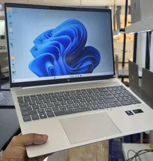 New Laptop HP Pavilion 15 16GB Intel Core Ultra 7 SSD 1T