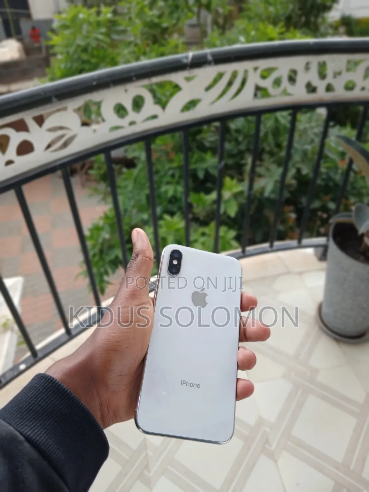 Apple iPhone X 64 GB White