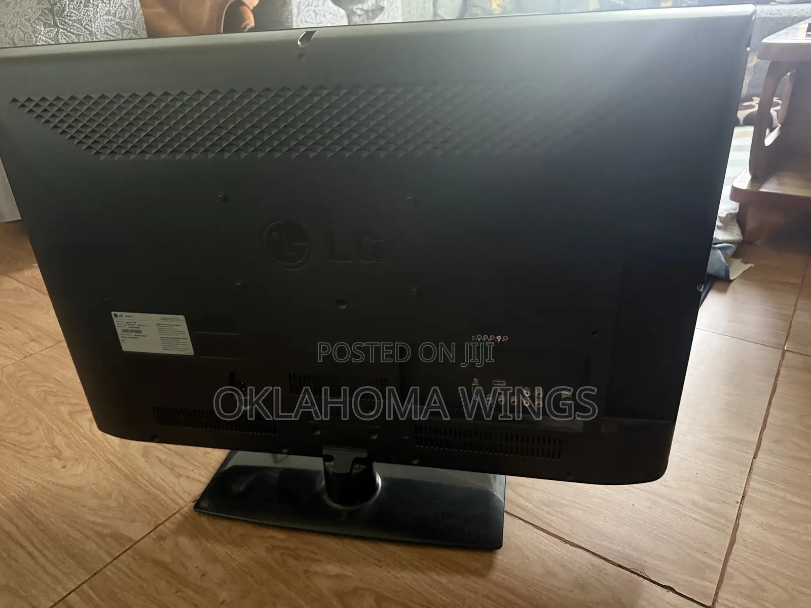 LG TV 32 Inch for Sale