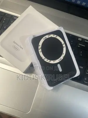 Magnetic Wireless Power Bank