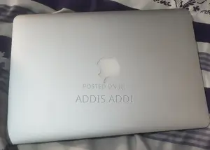 Laptop Apple MacBook 2015 8GB Intel Core i5 SSD 256GB