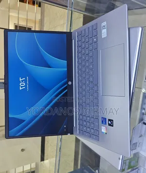 New Laptop HP Stream Notebook 16GB Intel Core i7 SSD 1T