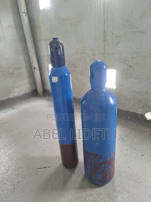Light Weight Oxygen Cylinder for Hospital, Clinic and Home Care