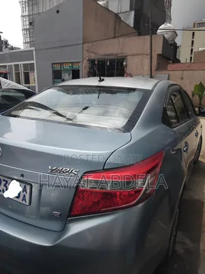 Toyota Yaris 2015 Blue