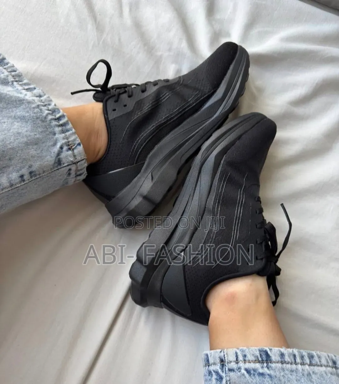 Alo Runner #Yoga "#Triple Black" Unisex Sneaker Shoes
