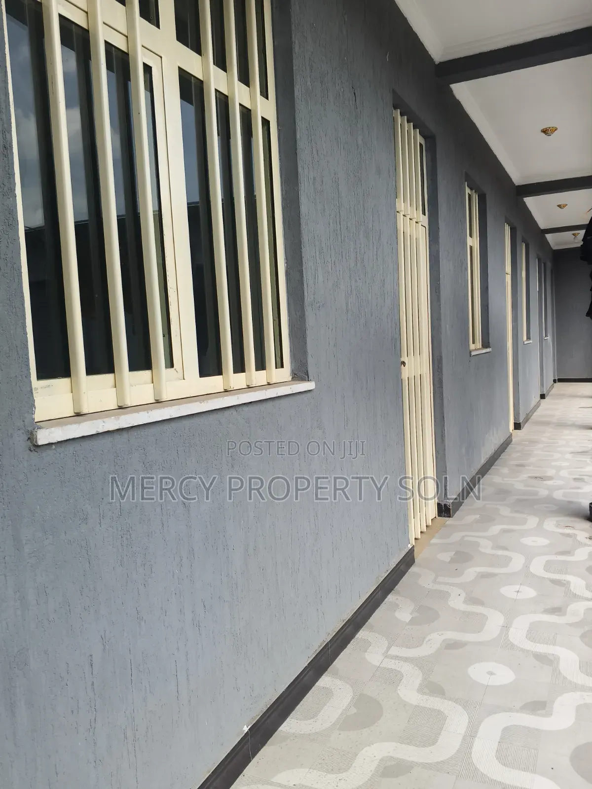 Warehouse for Rent Near Bole Airport With Sufficient, Clean 4 Offices