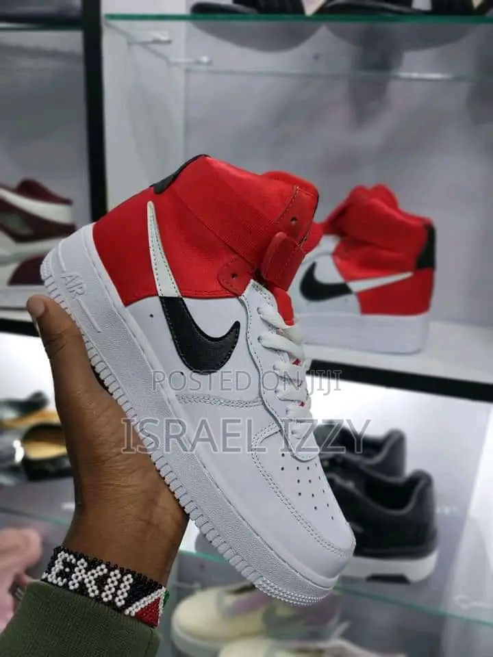 Nike Air Force 1 High (AF1 High)