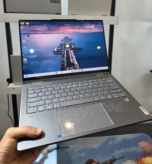 New Laptop Lenovo ThinkPad Yoga 16GB Intel Core Ultra 7 SSD 512GB