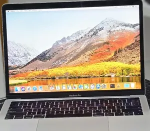 New Laptop Apple MacBook Pro 2019 16GB Intel Core i7 SSD 512GB