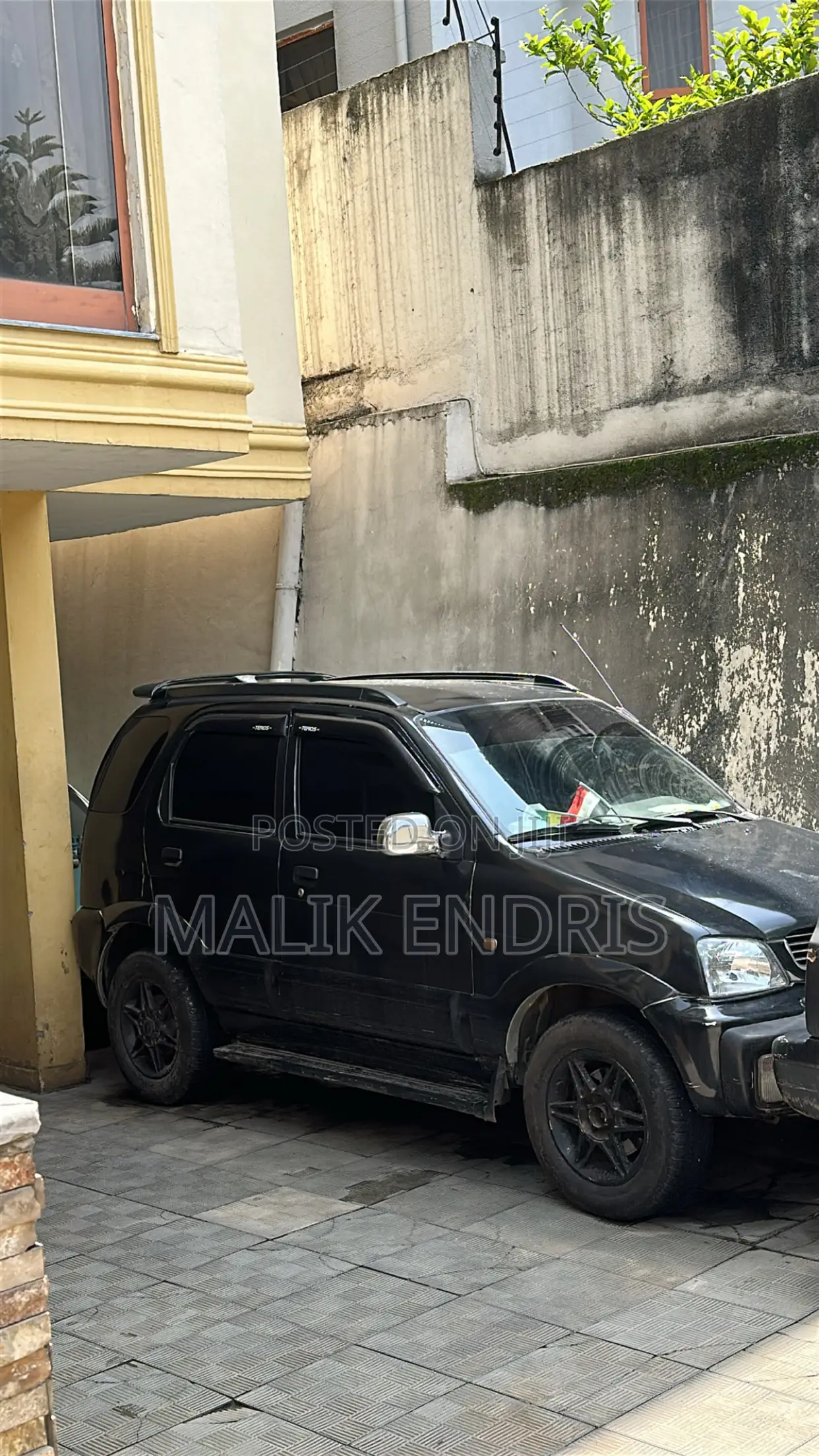 Daihatsu Terios 2000 Black