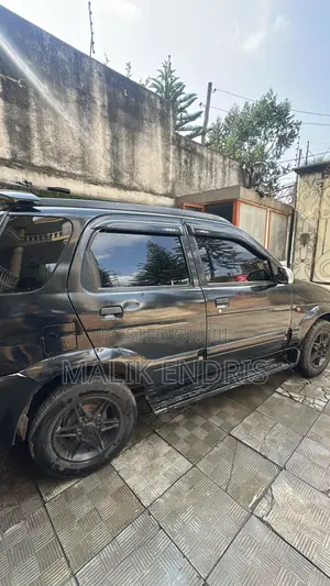 Daihatsu Terios 2000 Black