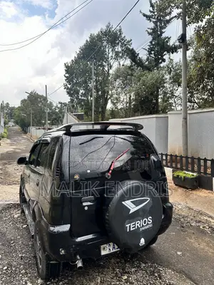 Daihatsu Terios 2000 Black