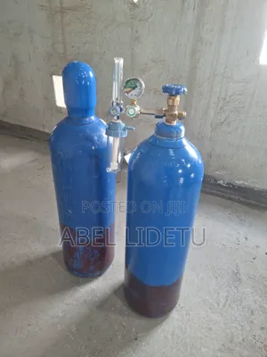 Certified Medical Oxygen Cylinder – Long-Lasting Steel Construction