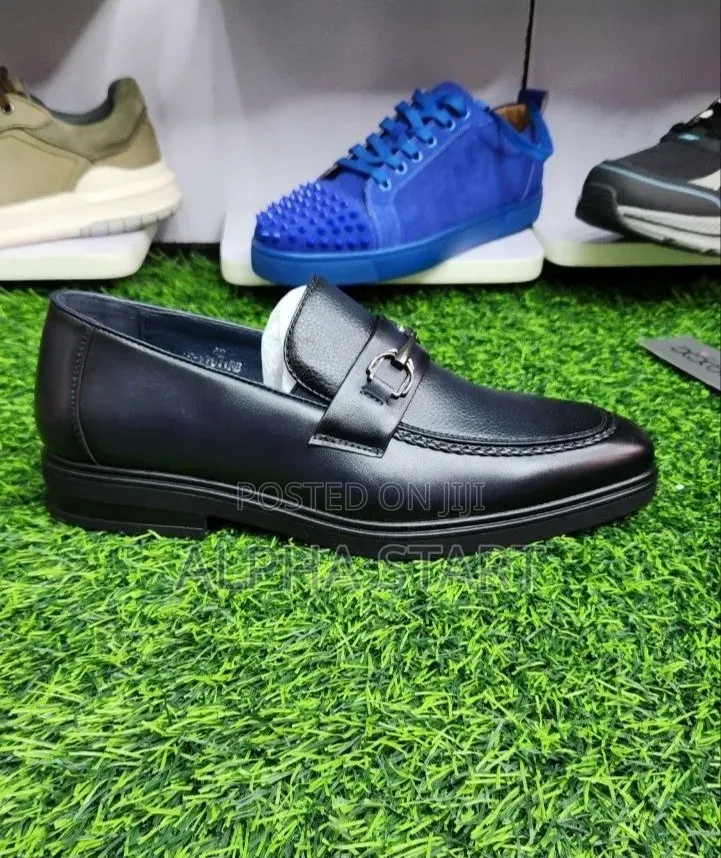 KAVALEE 1973 High Master Quality Flat Lather Shoes for Man's