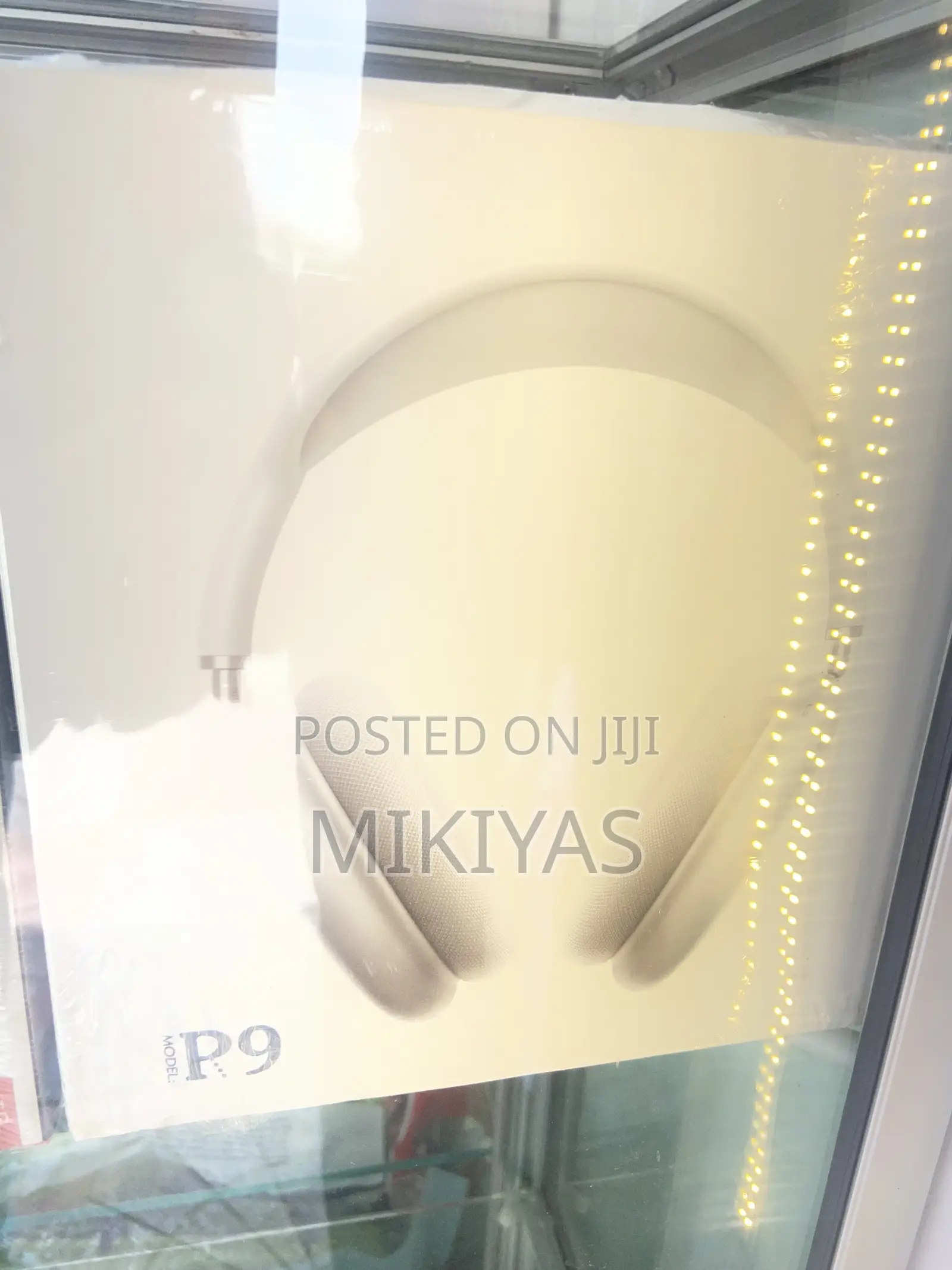 P9 Headset