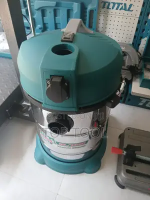 Total Tools 30L Industrial Wet Dry Vacuum Cleaner