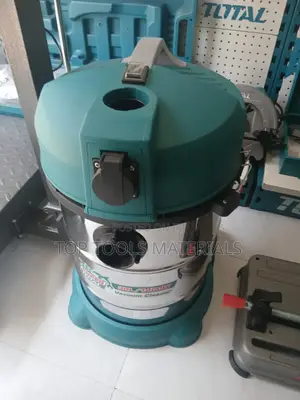 Total Tools 30L Industrial Wet Dry Vacuum Cleaner