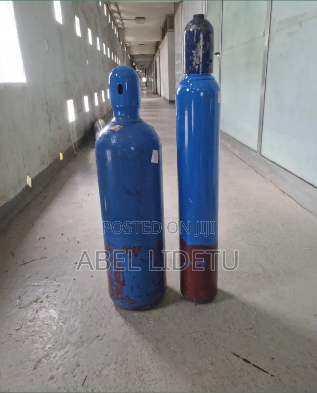 Oxygen Cylinder With Protective Valve – Premium Quality Steel Tank